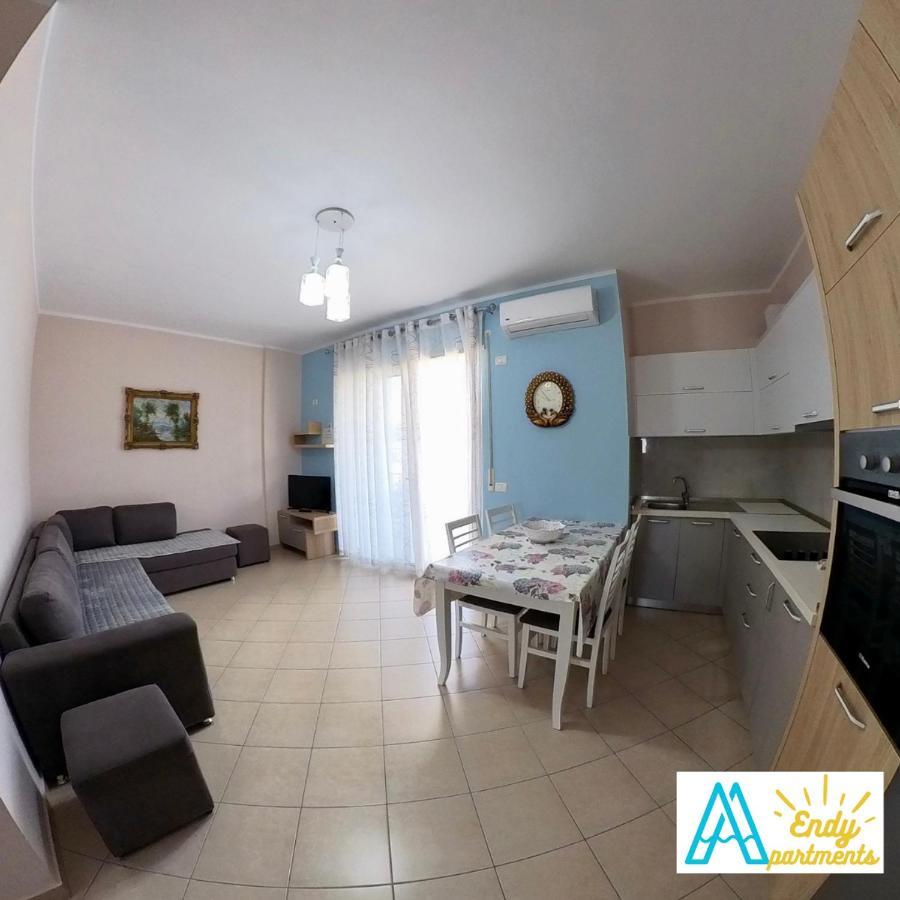 Endy Apartaments Орикум Екстериор снимка
