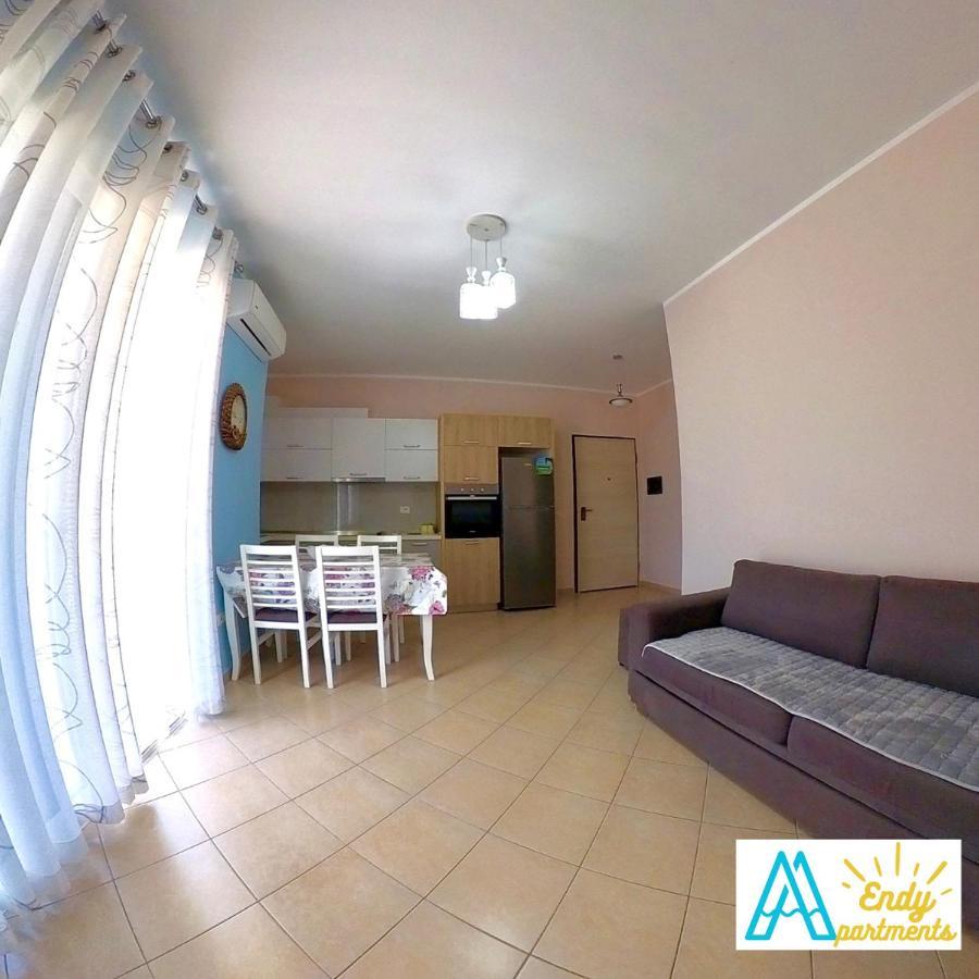 Endy Apartaments Орикум Екстериор снимка